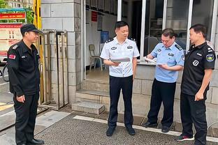 徐静雨：追梦现在就是一个精神病 不除掉他勇士永无宁日